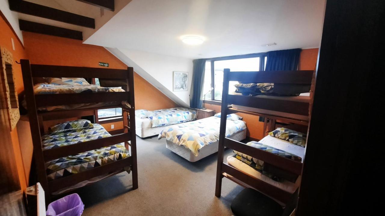 بيت شباب Manor House Backpackers ديوندين المظهر الخارجي الصورة